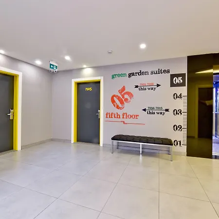 Garden Aparthotel 4*