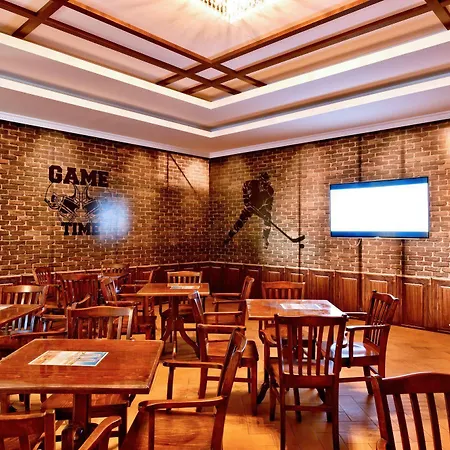 Aparthotel Garden 4*