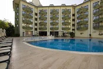 Garden Aparthotel 4*