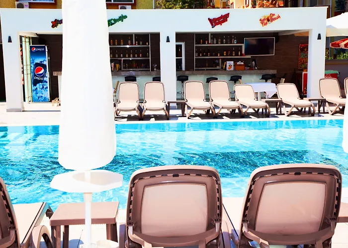 Apartahotel Garden 4*