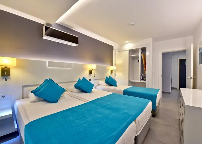 Garden Apartahotel 4*