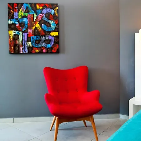 绿色花园套房酒店 4* 阿拉尼亚