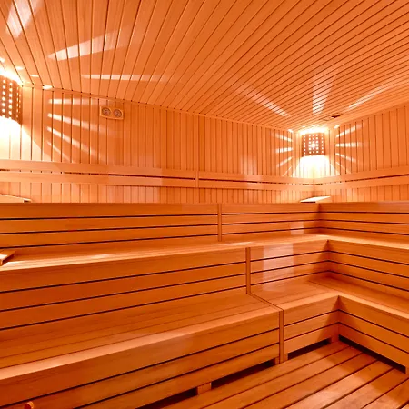 绿色花园套房酒店 公寓式酒店 阿拉尼亚