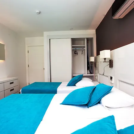 绿色花园套房酒店 4* 阿拉尼亚