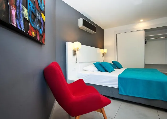 绿色花园套房酒店