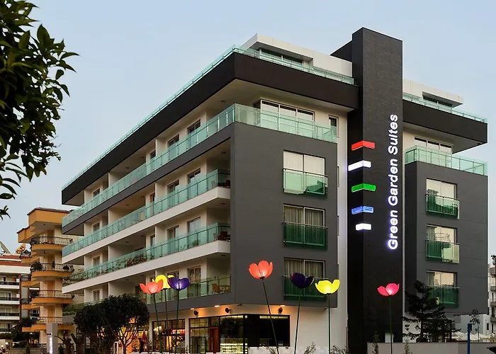 绿色花园套房酒店 阿拉尼亚