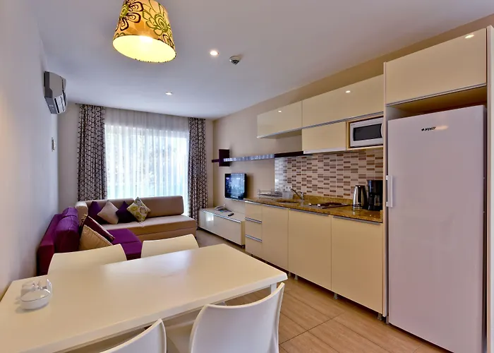 绿色花园套房酒店